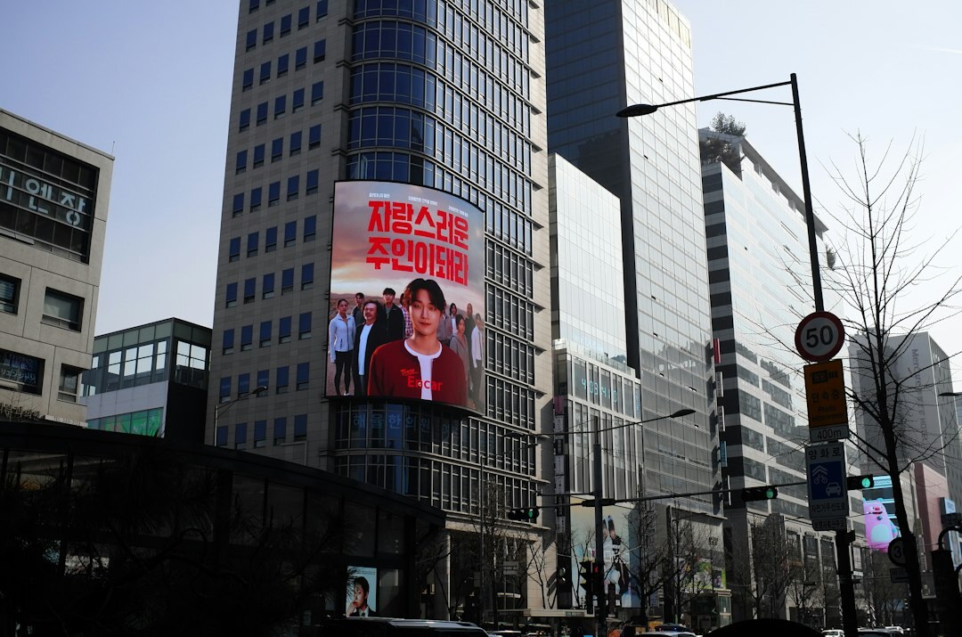 modern advertising campaign